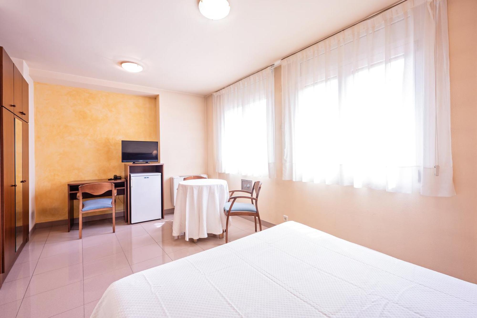 Hotel La Perla D'Olot Eksteriør billede