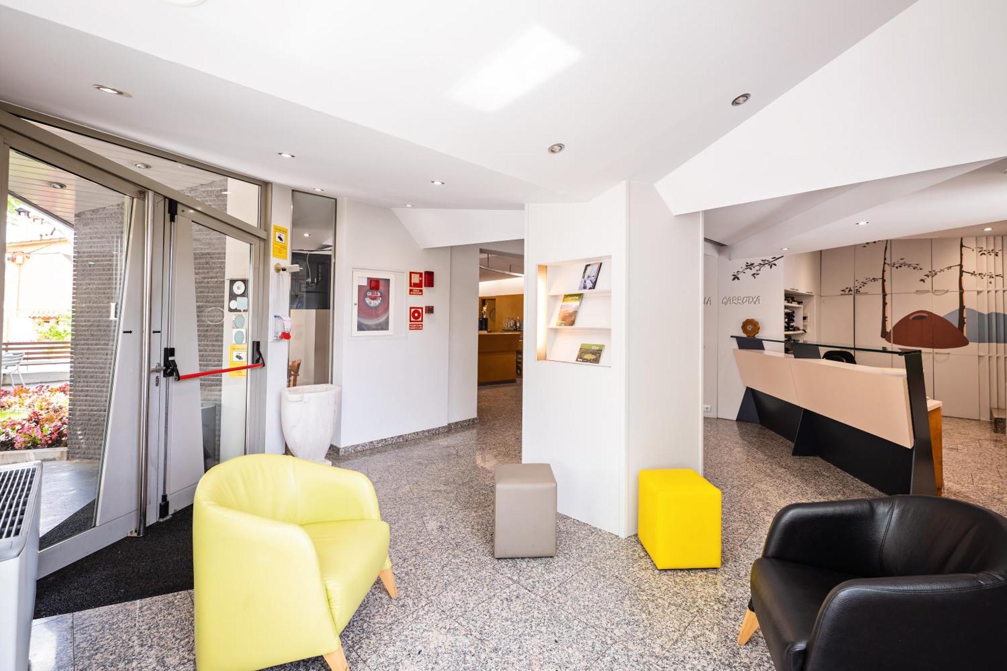 Hotel La Perla D'Olot Eksteriør billede