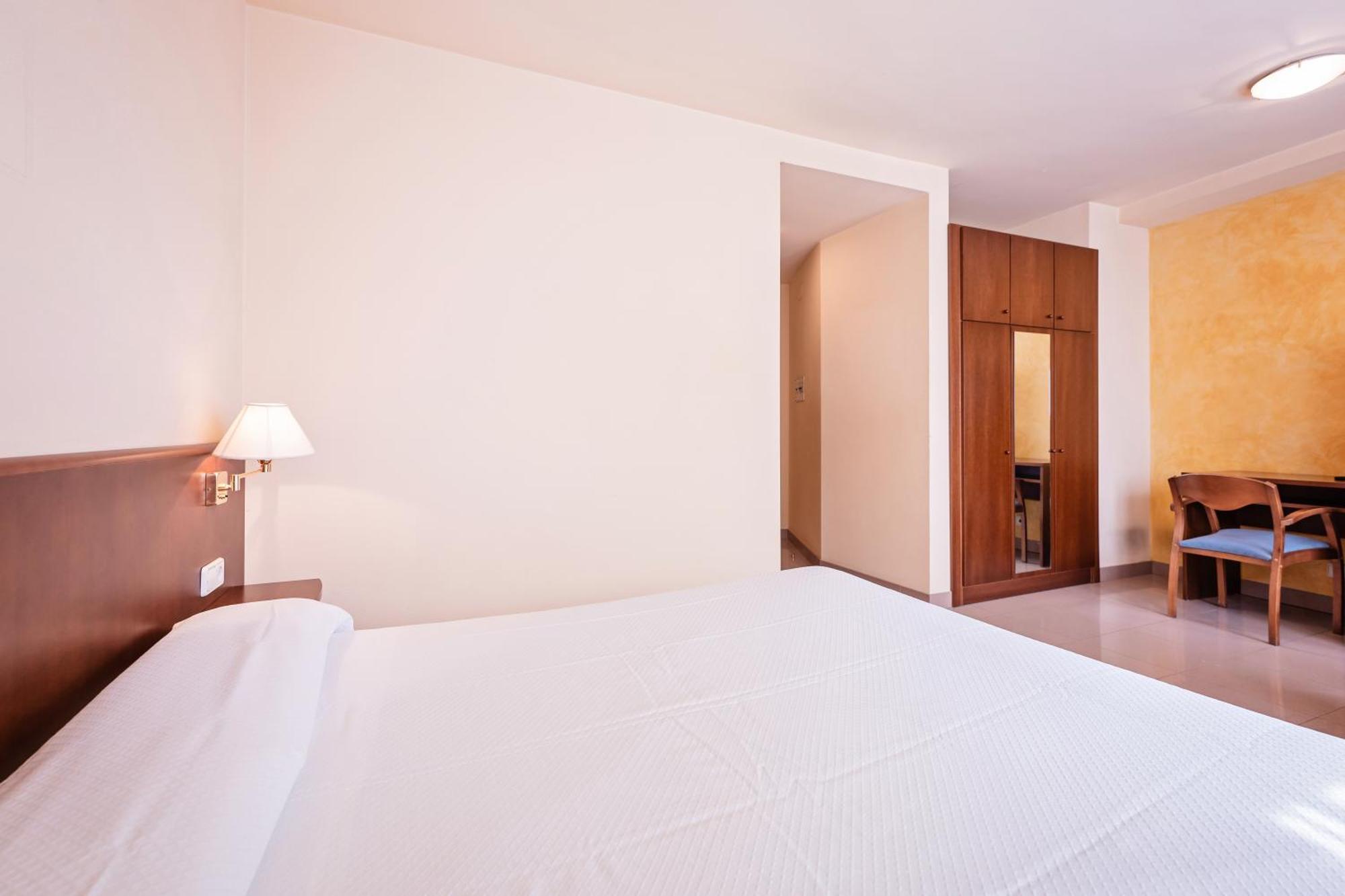 Hotel La Perla D'Olot Eksteriør billede
